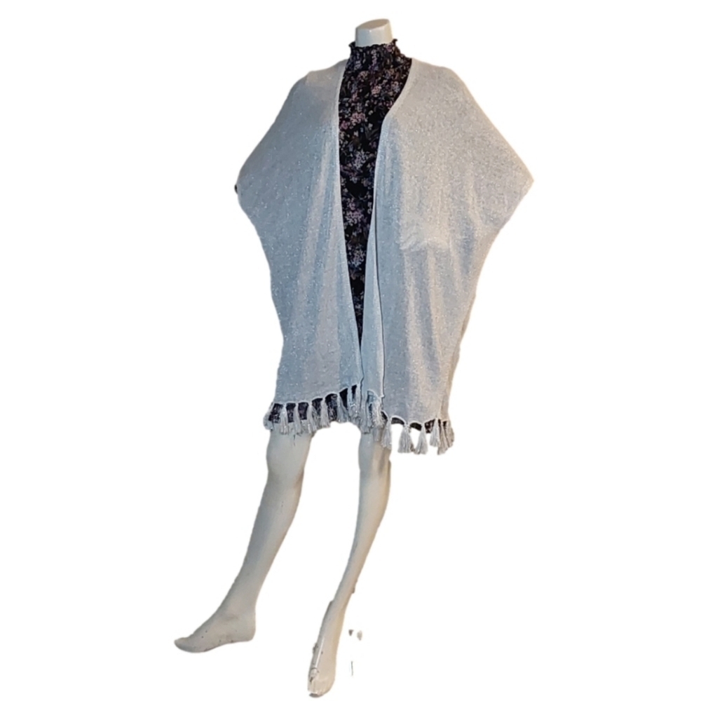 TOMMY BAHAMA NWT METALLIC LEA FRINGE 714- SILVER CARDIGAN SIZE S/ M